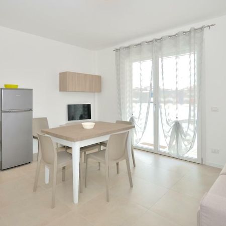 Condominio Il Faro 比比翁 外观 照片